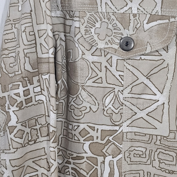 Women’s Chico’s Shacket Size 2 100% Cotton Button Front Jacket with Pockets - Picture 7 of 15
